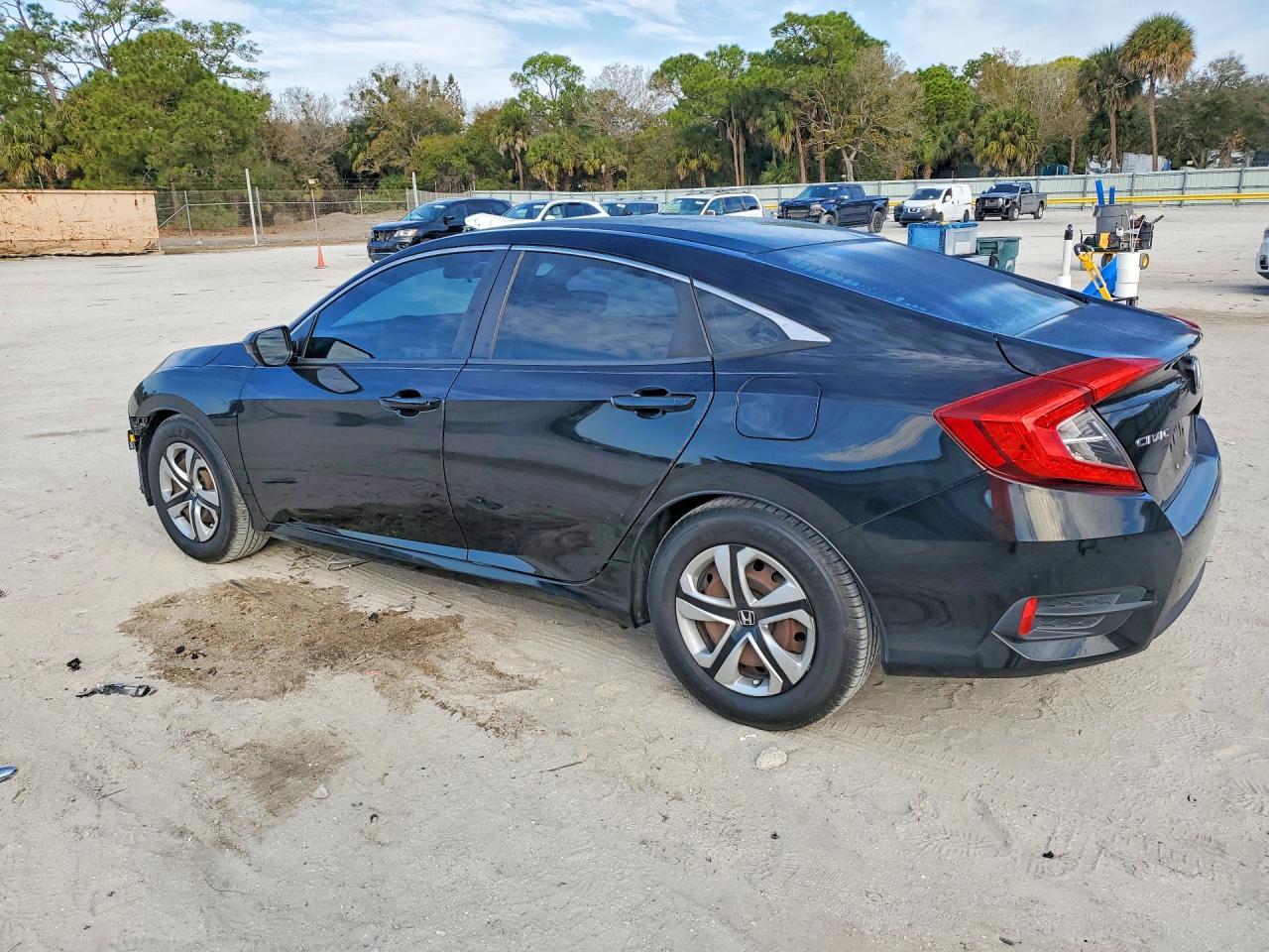 2017 Honda Civic Lx - Фото 2