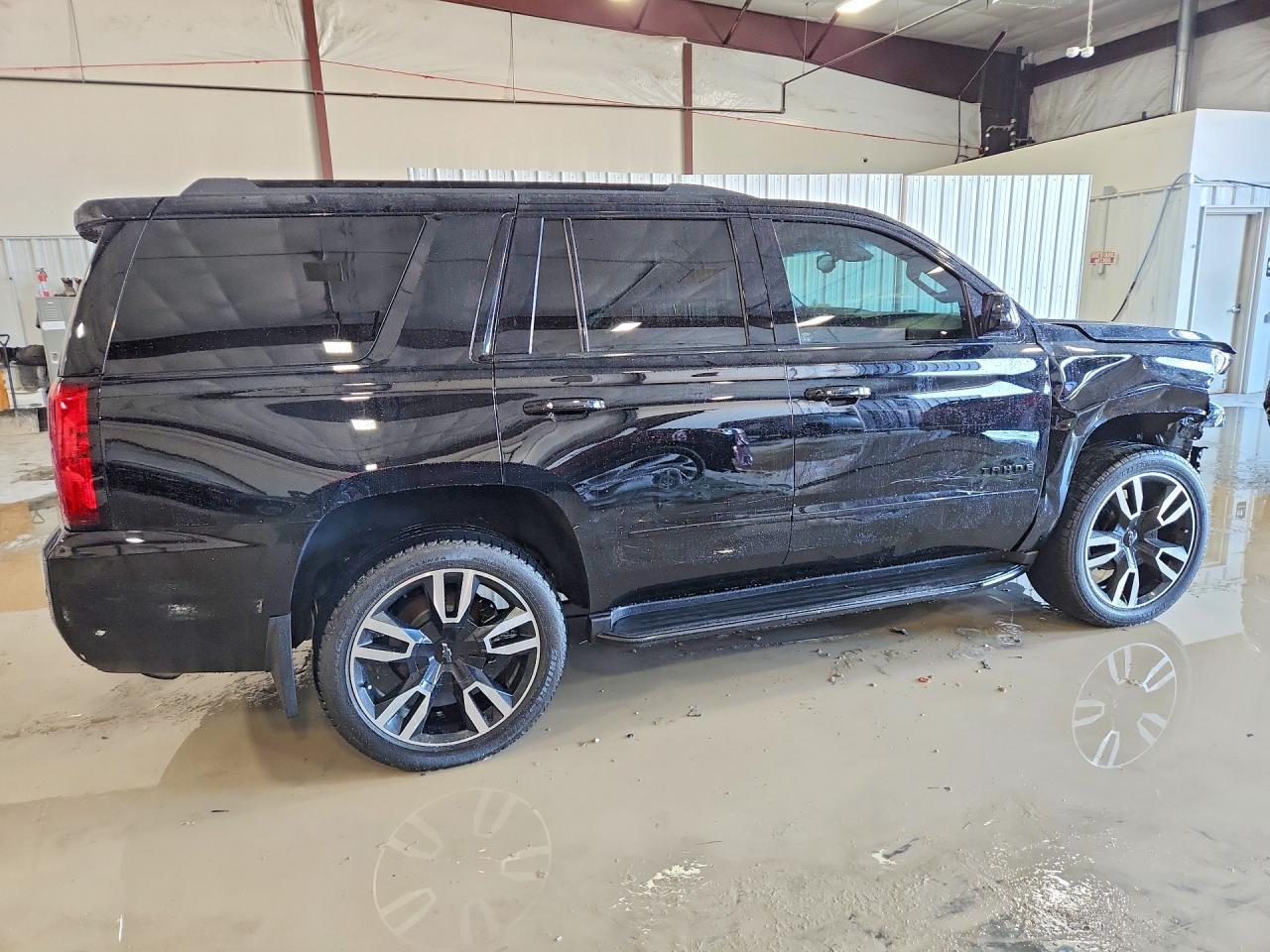 2020 Chevrolet Tahoe K1500 Premier - Фото 3