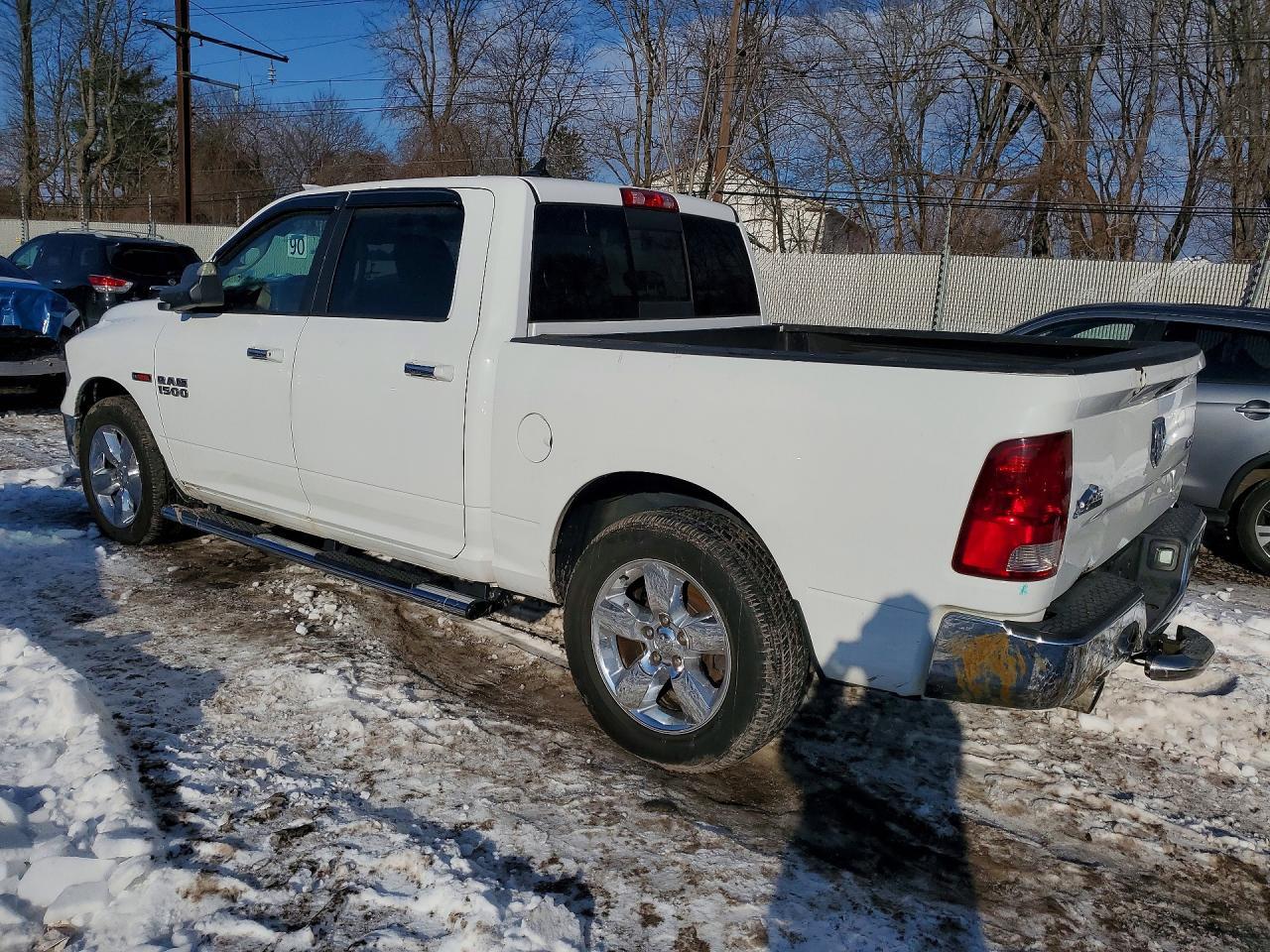 2015 Ram 1500 Slt - Image 2