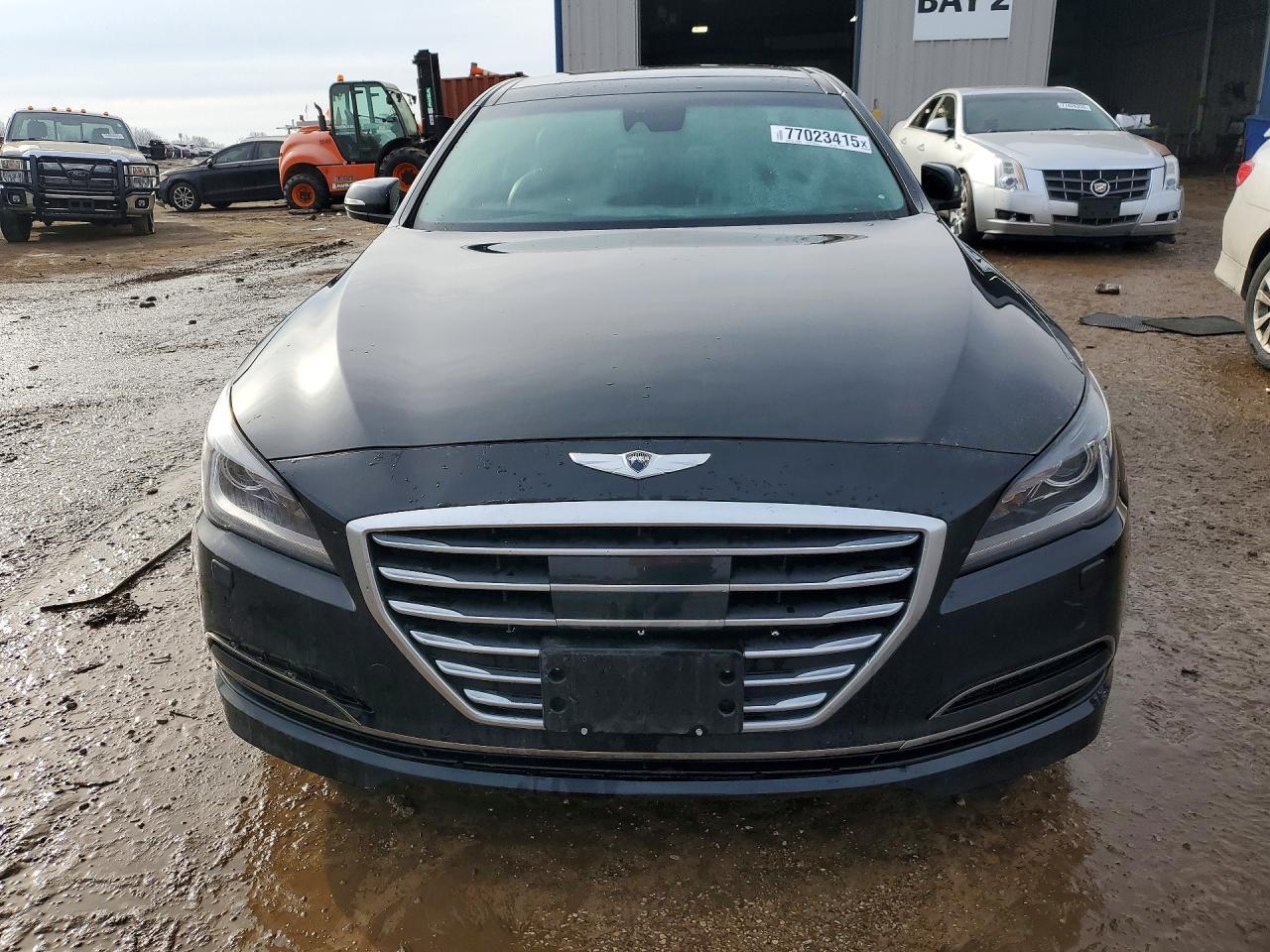 2015 Hyundai Genesis 3.8L - Фото 5