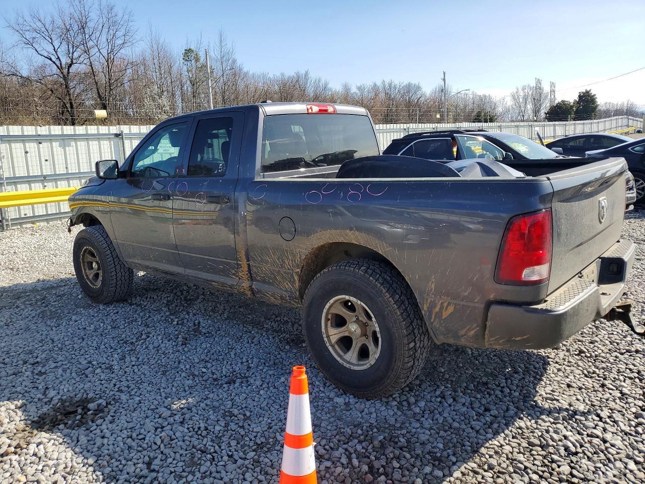 2018 Ram Trucks 1500 St - Фото 2