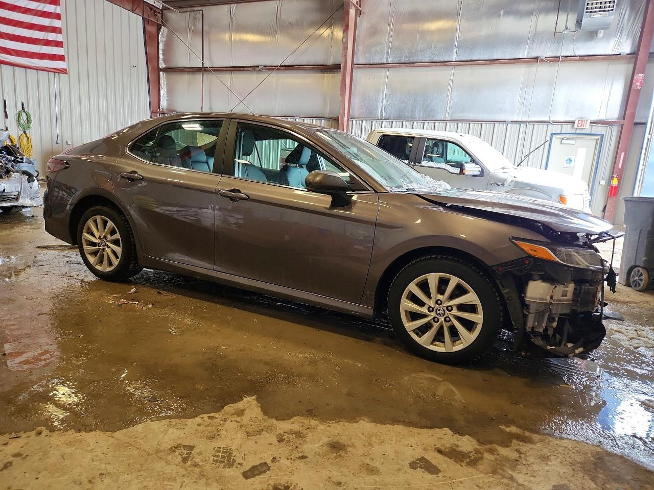 2022 Toyota Camry Le - Image 4