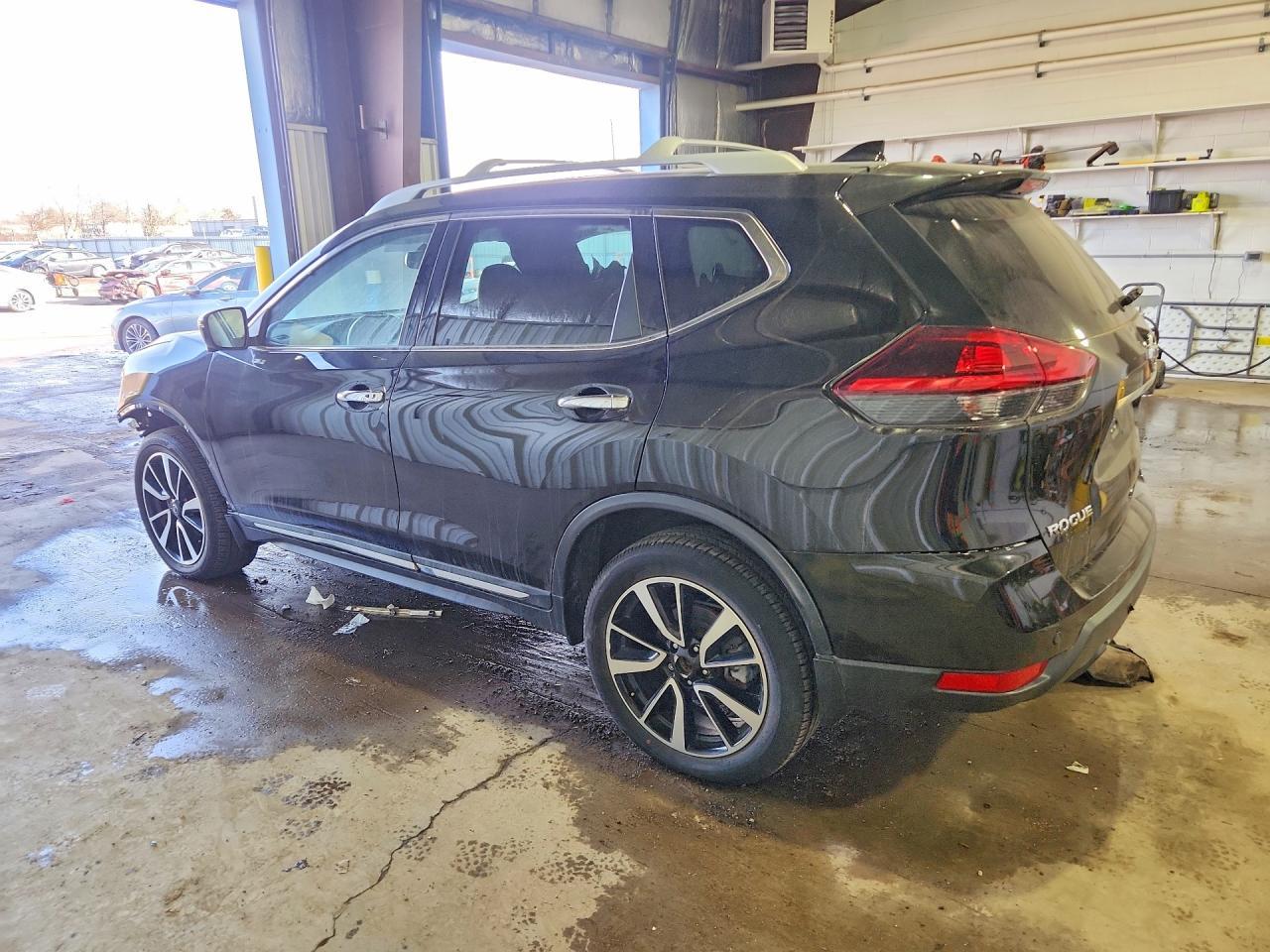 2019 Nissan Rogue S - Фото 2