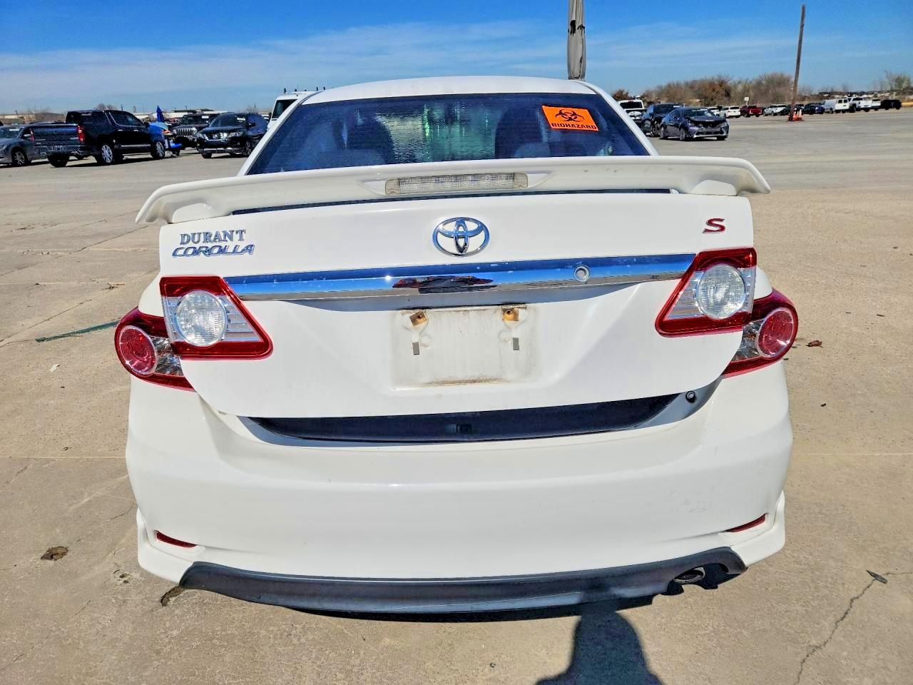 2011 Toyota Corolla S - Фото 6