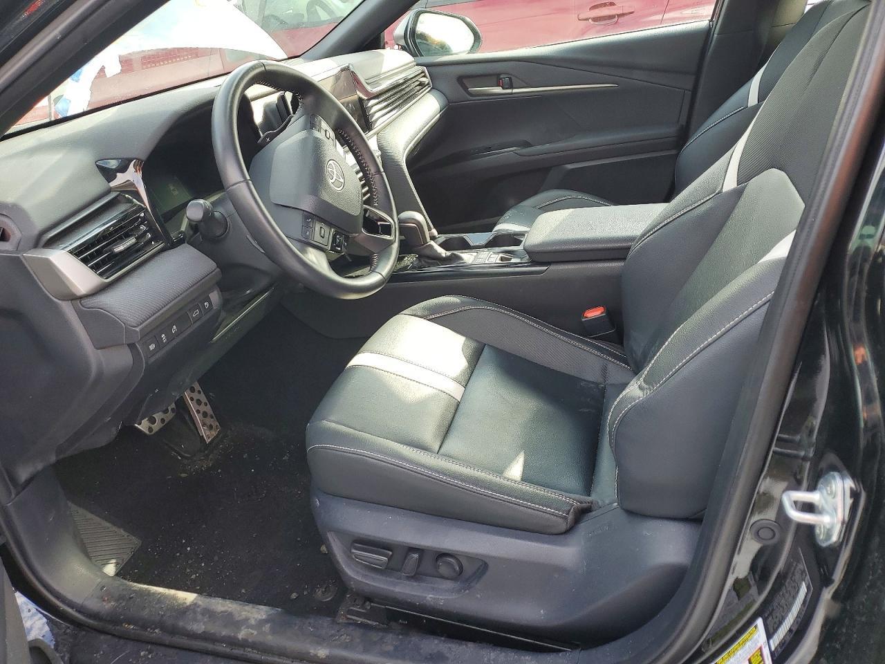 2025 Toyota Camry - Image 7