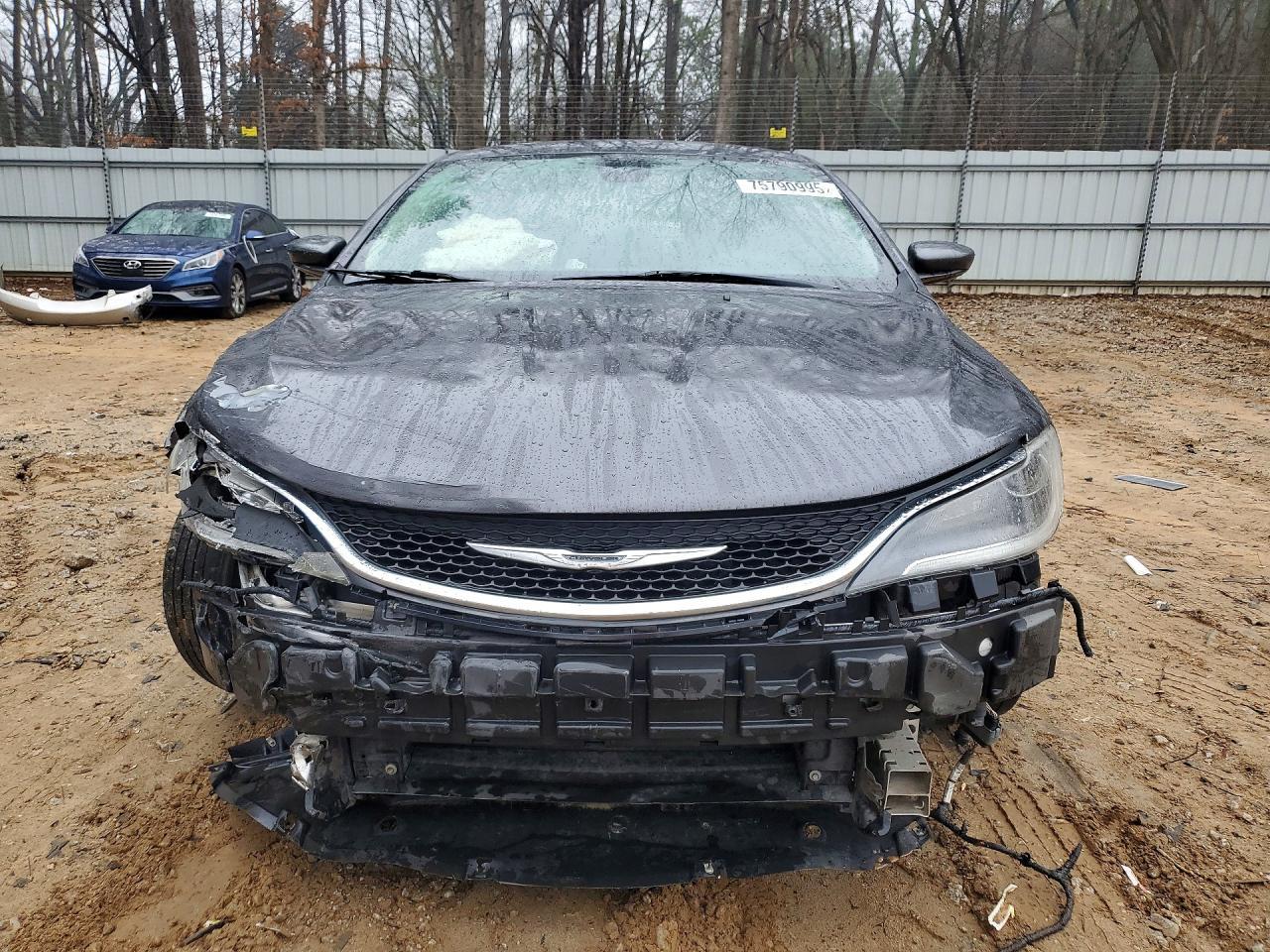 2015 Chrysler 200 Limited - Фото 5