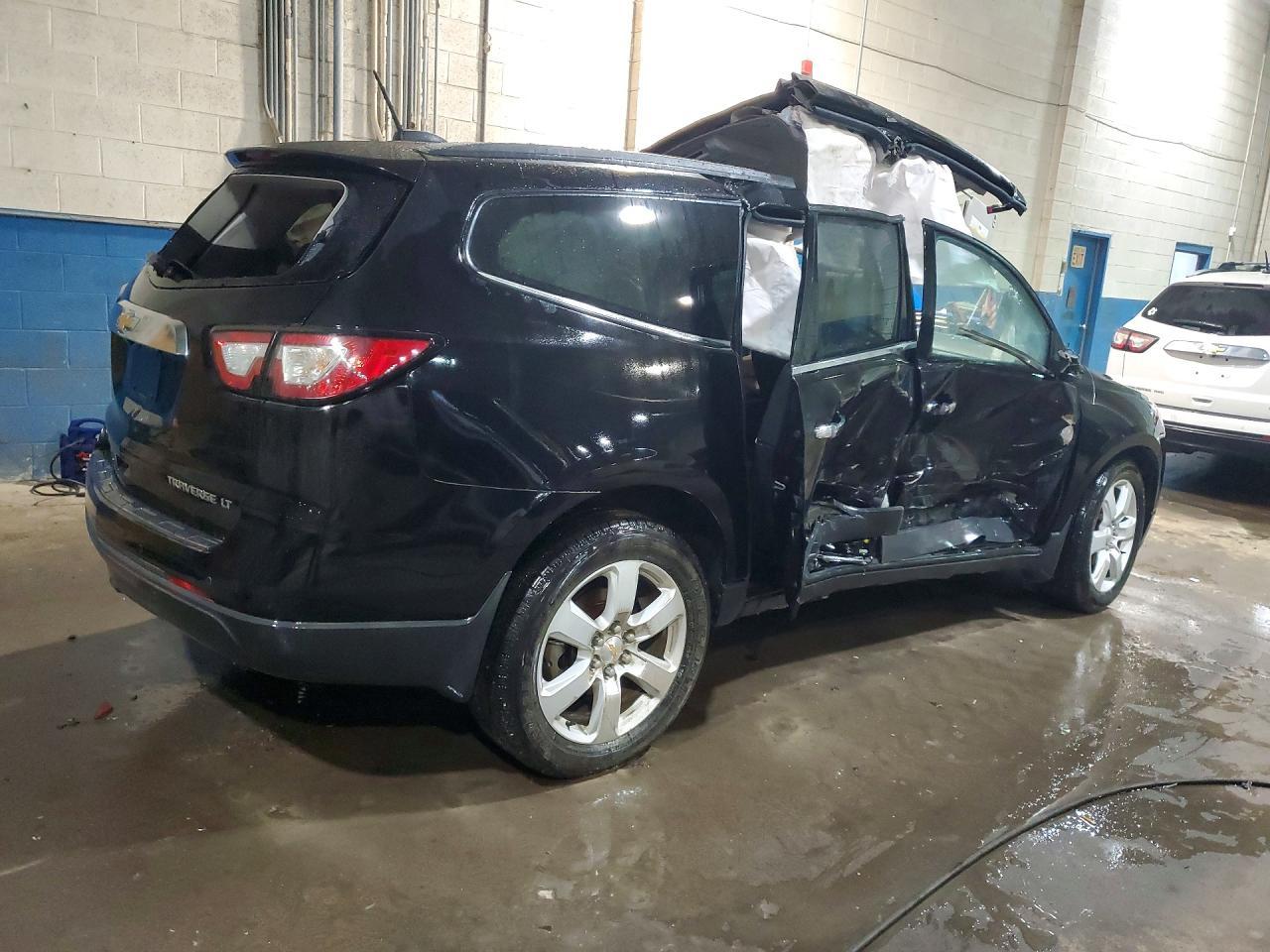 2016 Chevrolet Traverse Lt - Фото 3