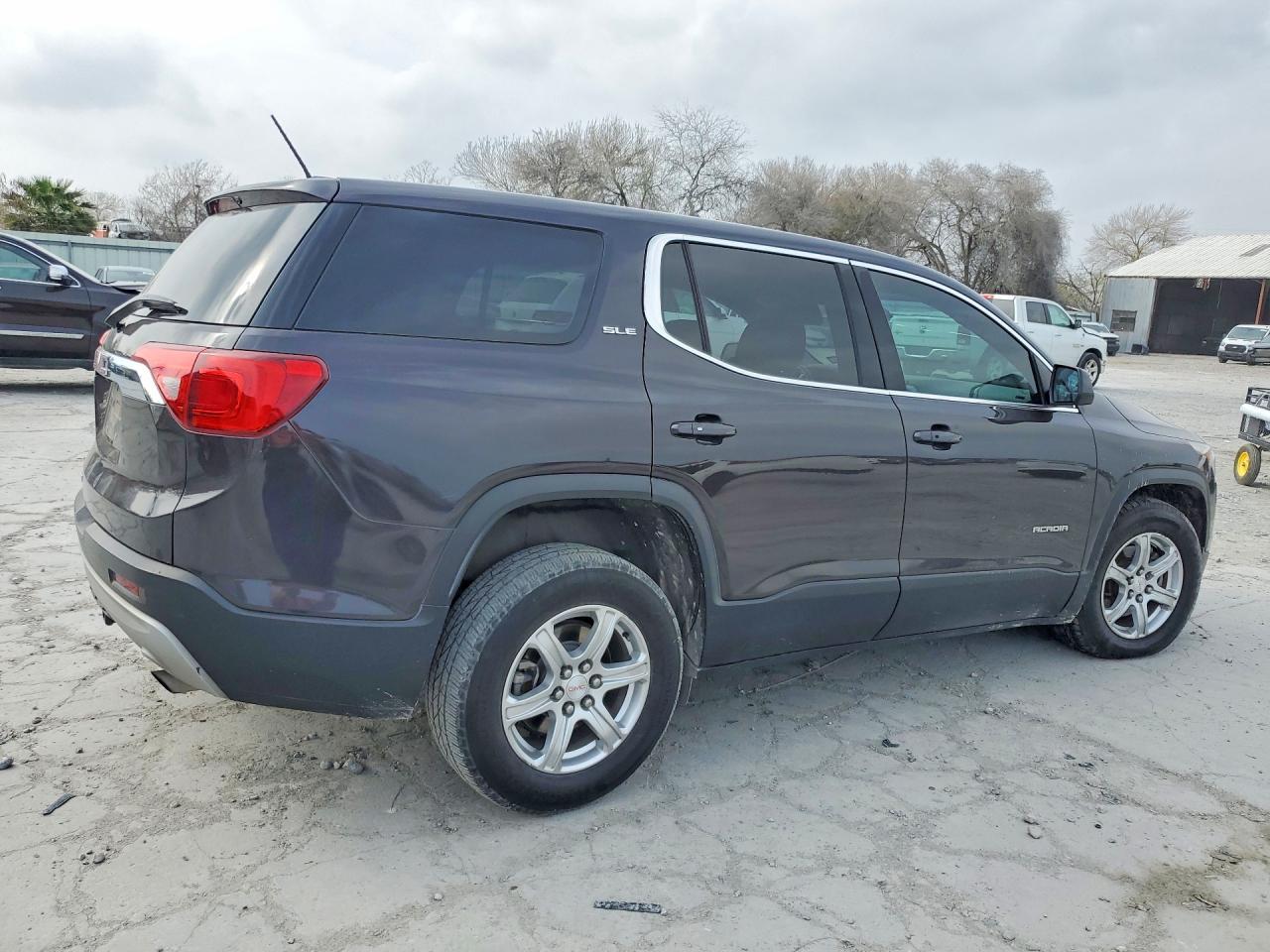 2017 GMC Acadia Sle - Фото 3