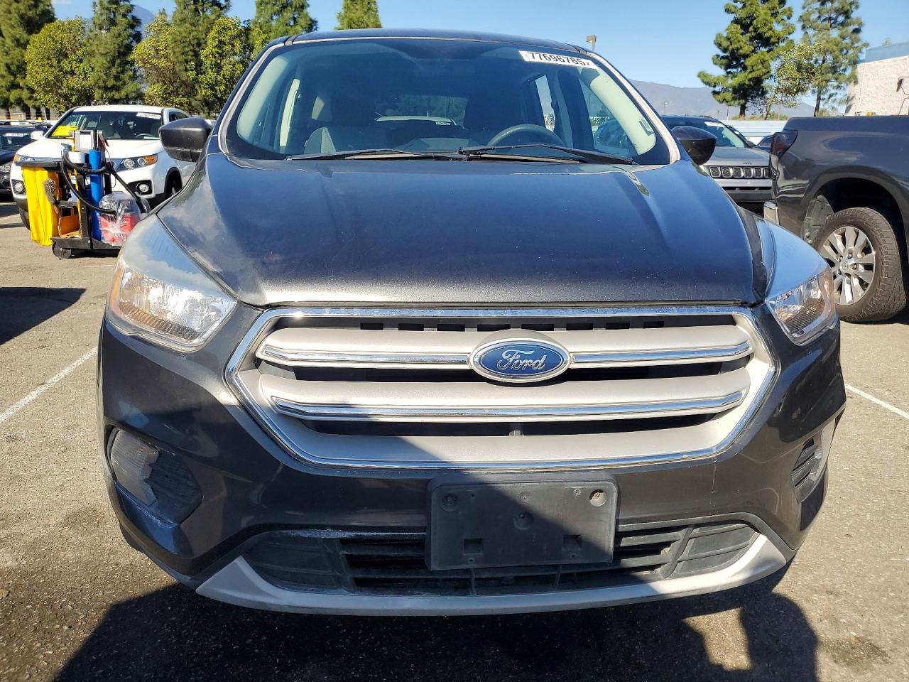 2019 Ford Escape Se - Image 5