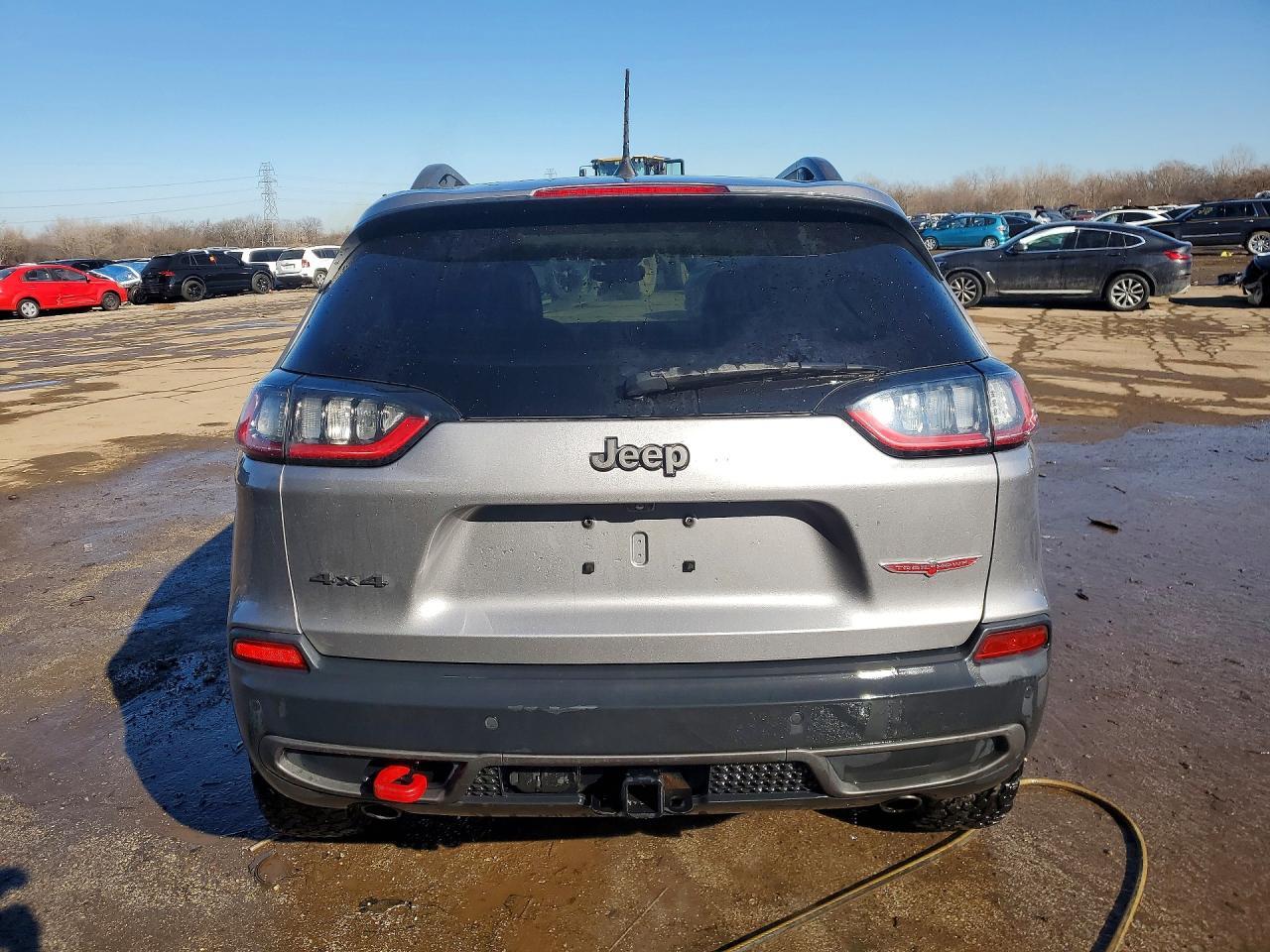 2019 Jeep Cherokee Trailhawk - Фото 6