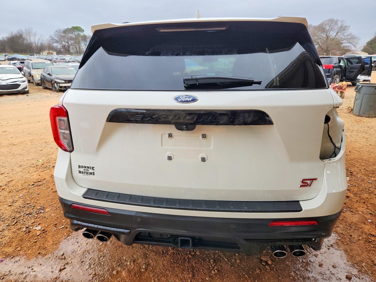 2023 Ford Explorer St - Image 6
