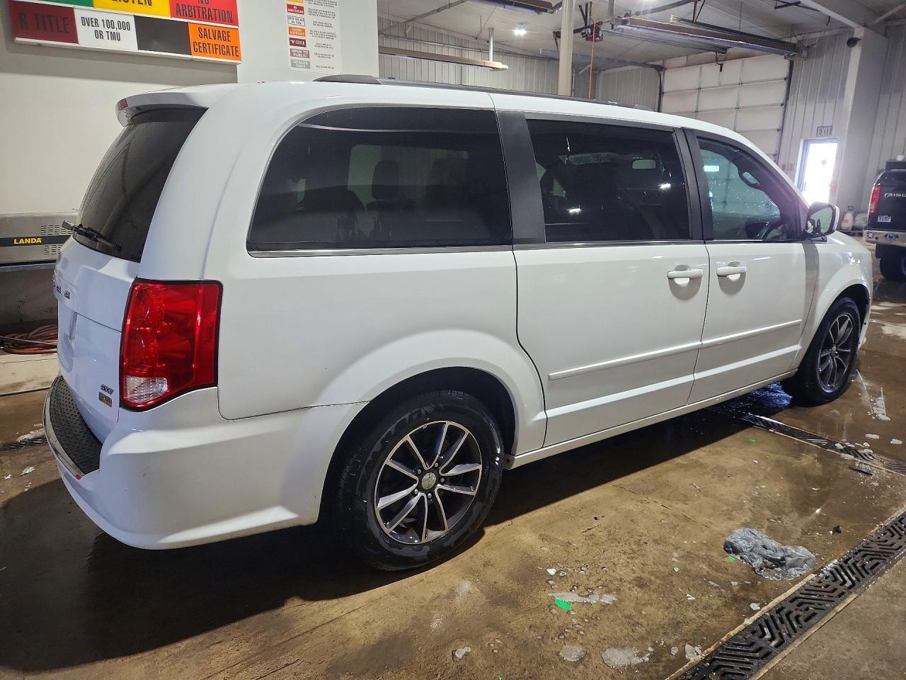 2017 Dodge Grand Caravan Sxt - Фото 3