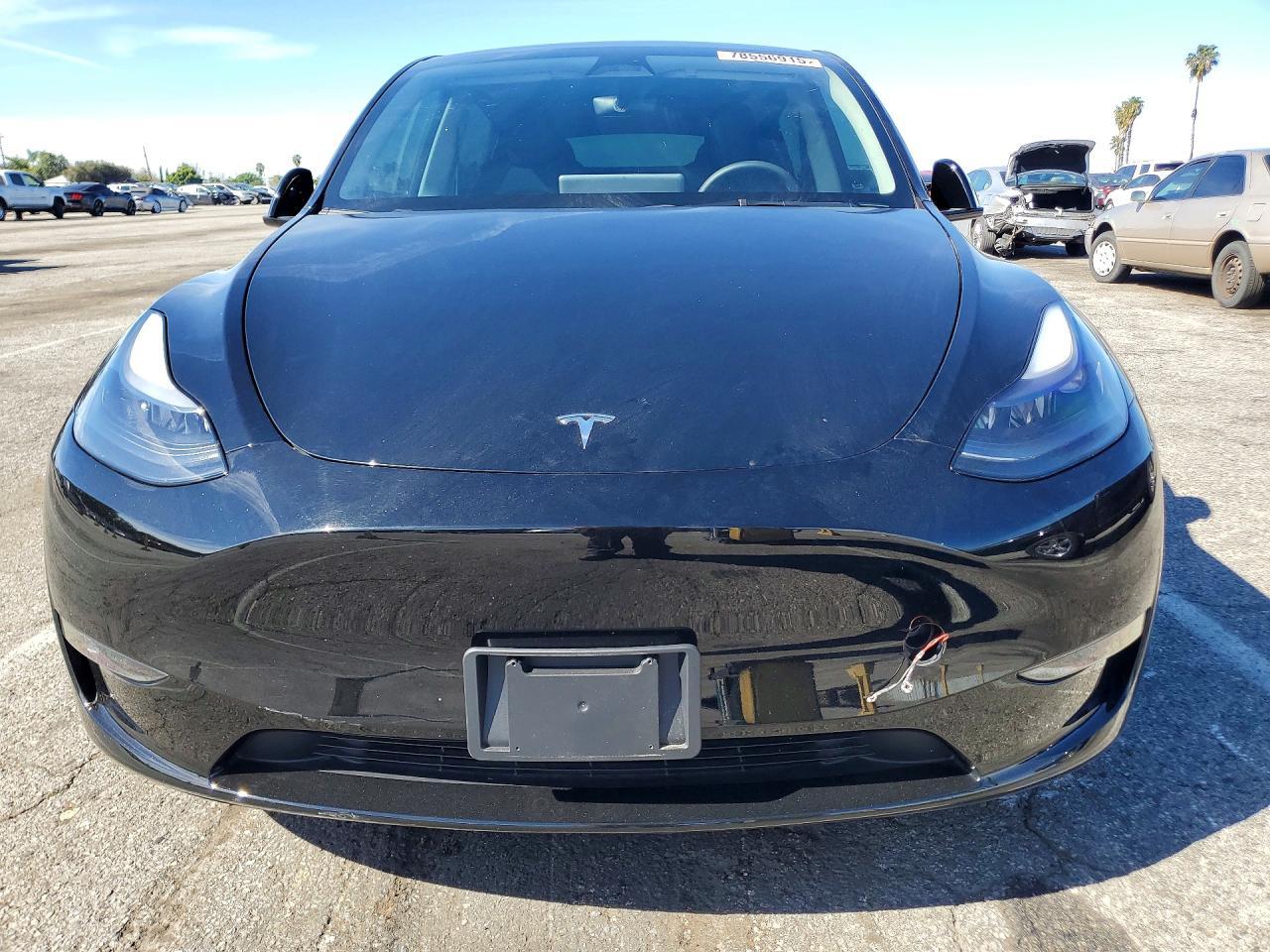 2023 Tesla Model Y - Фото 5