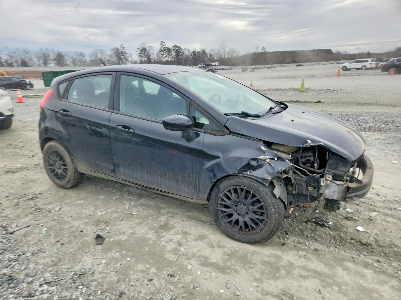 2012 Ford Fiesta - Image 4