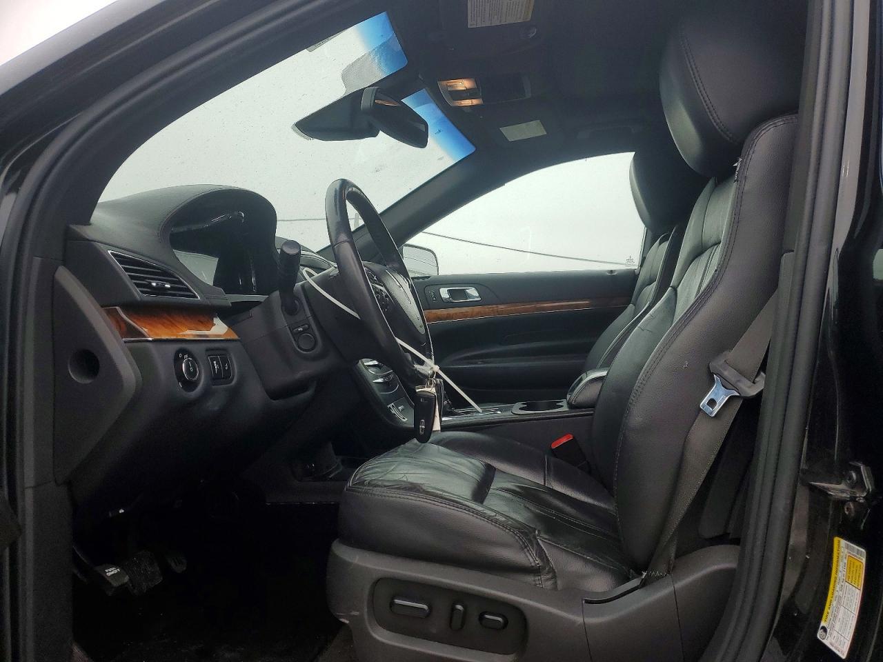 2015 Lincoln Mkt - Image 7