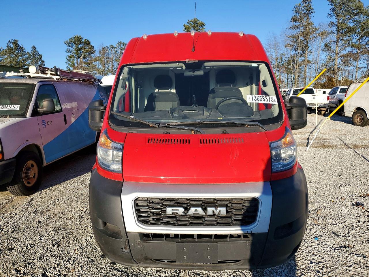 2020 Ram Promaster 3500 Delivery Van - Фото 5