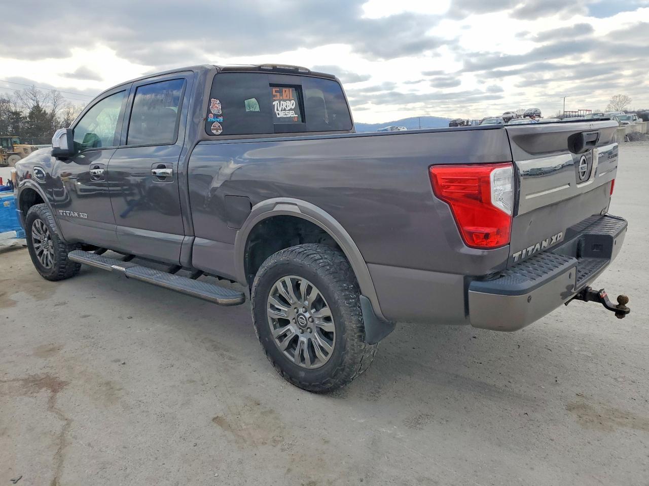 2016 Nissan Titan Xd Sl - Фото 2