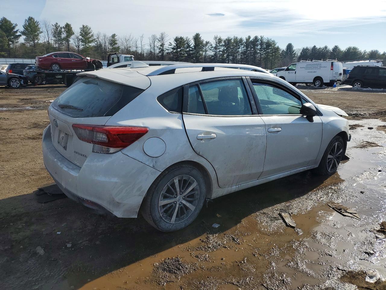 2022 Subaru Impreza Premium - Фото 3