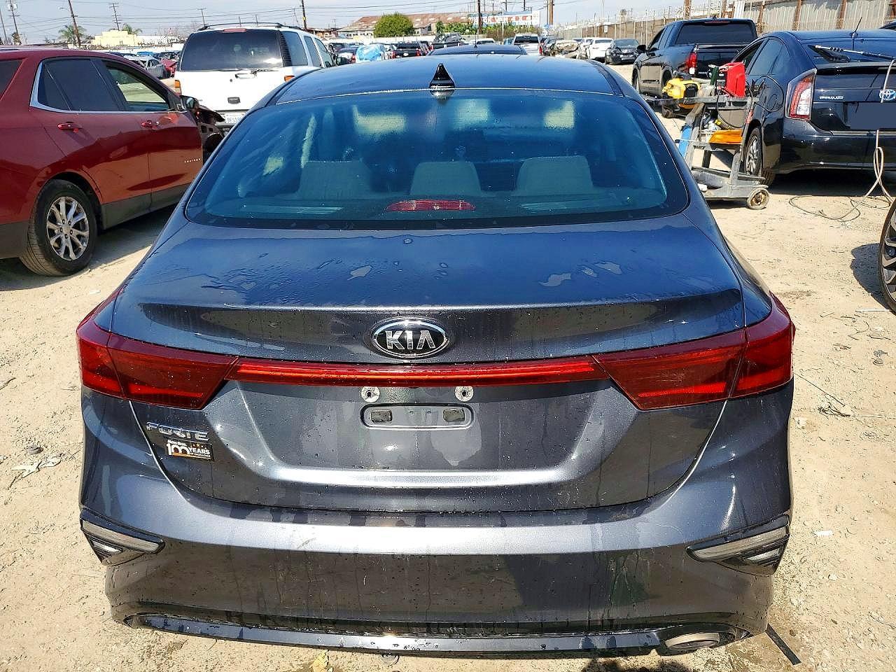 2019 Kia Forte Lxs - Фото 6