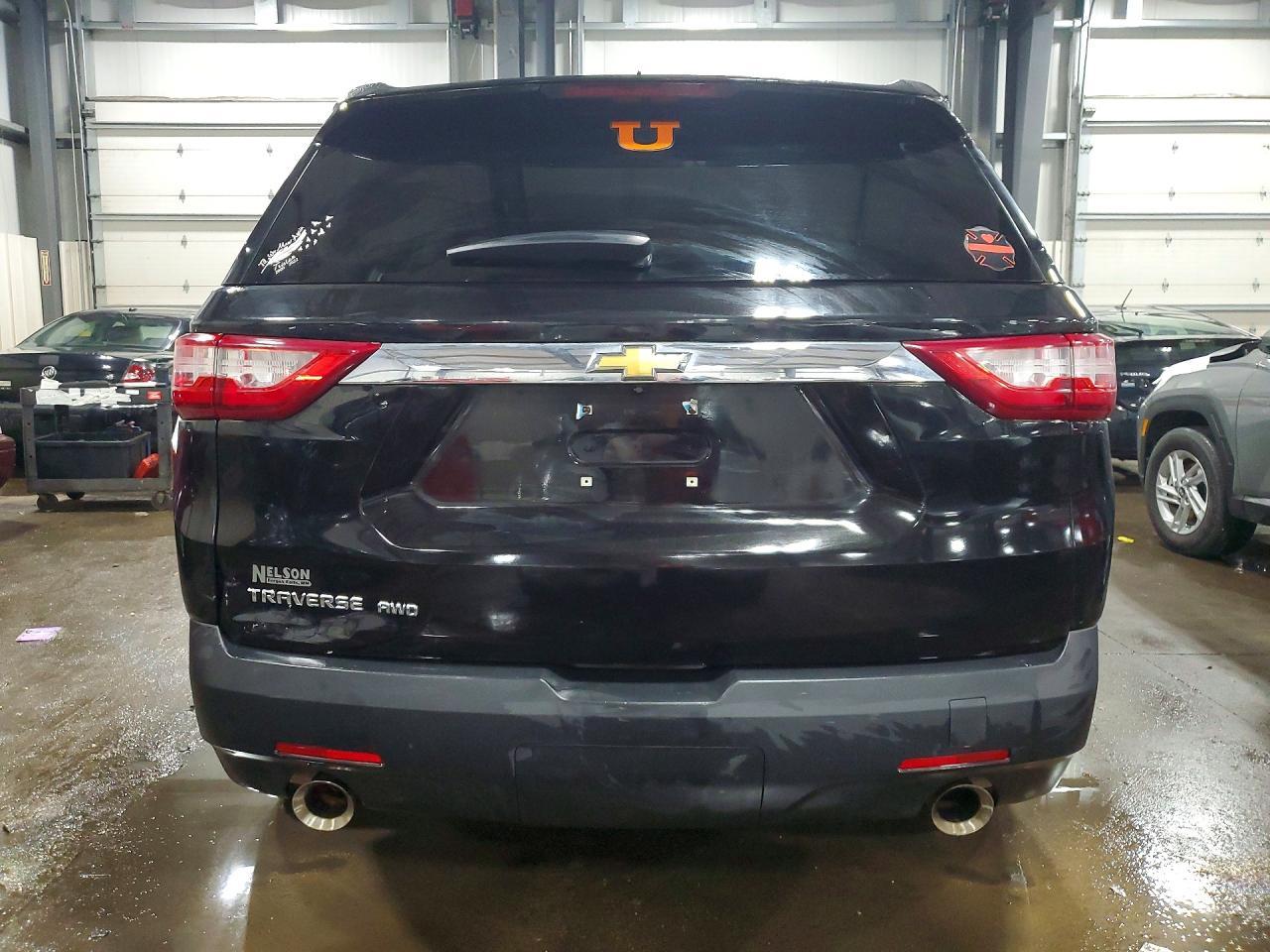 2018 Chevrolet Traverse Ls - Фото 6