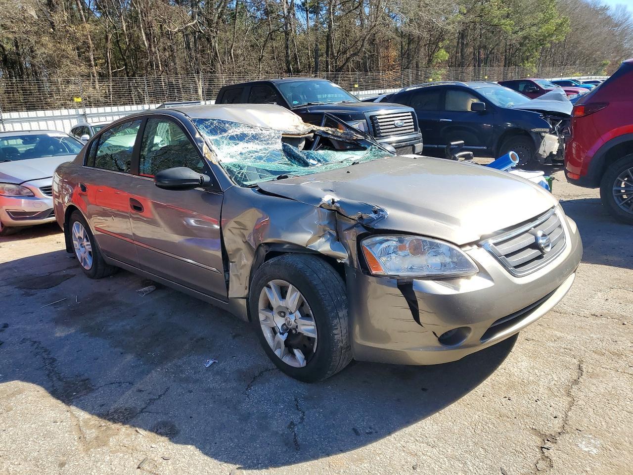 2004 Nissan Altima Base - Фото 7