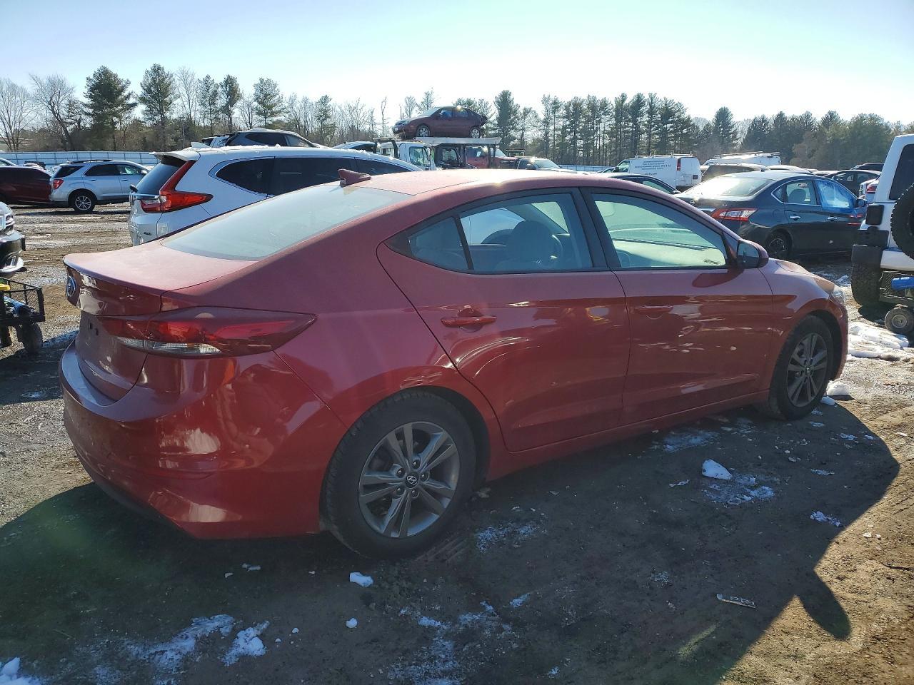 2018 Hyundai Elantra Sel - Фото 3