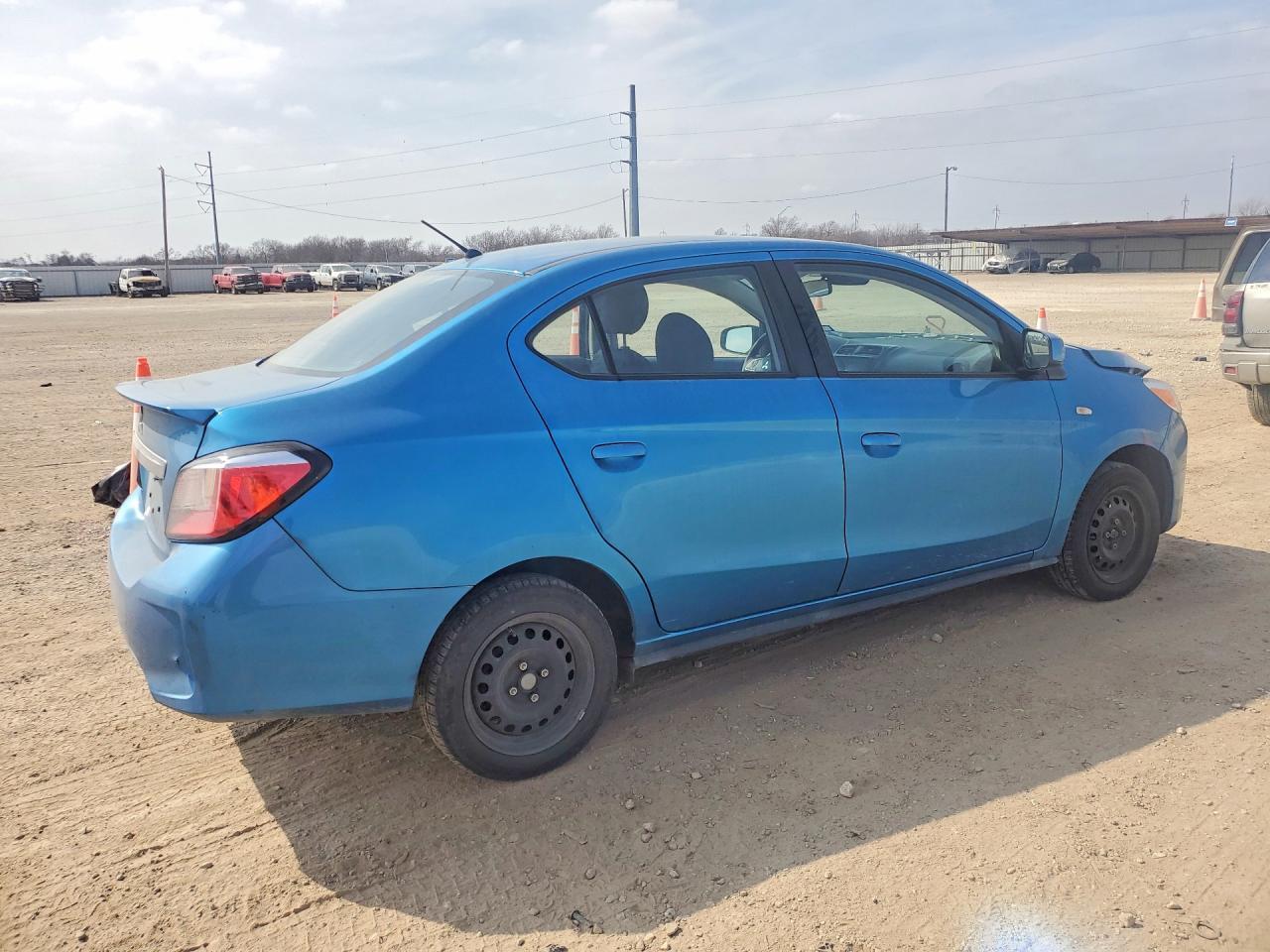 2024 Mitsubishi Mirage G4 Es - Фото 3