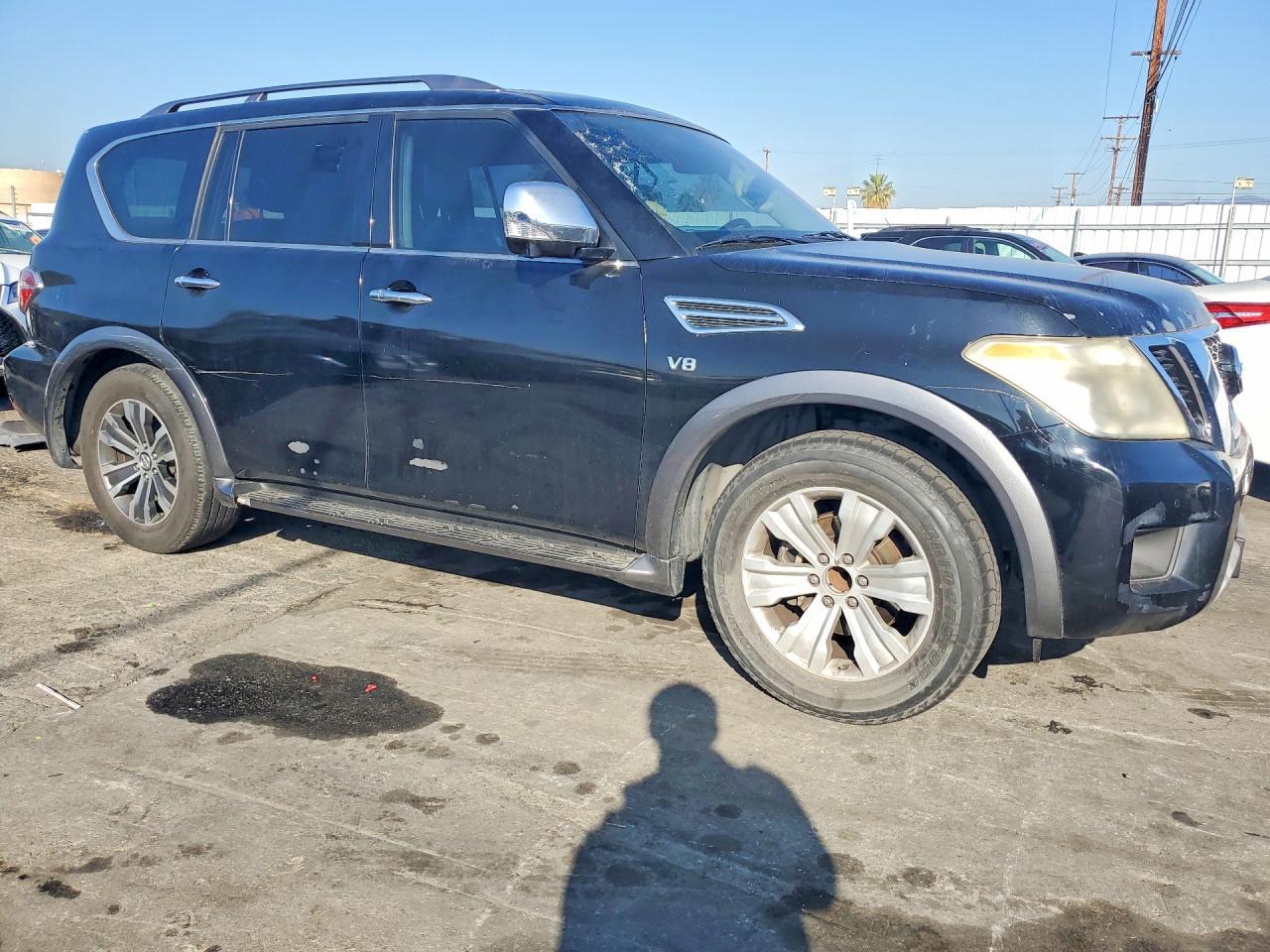 2018 Nissan Armada Sv - Image 4