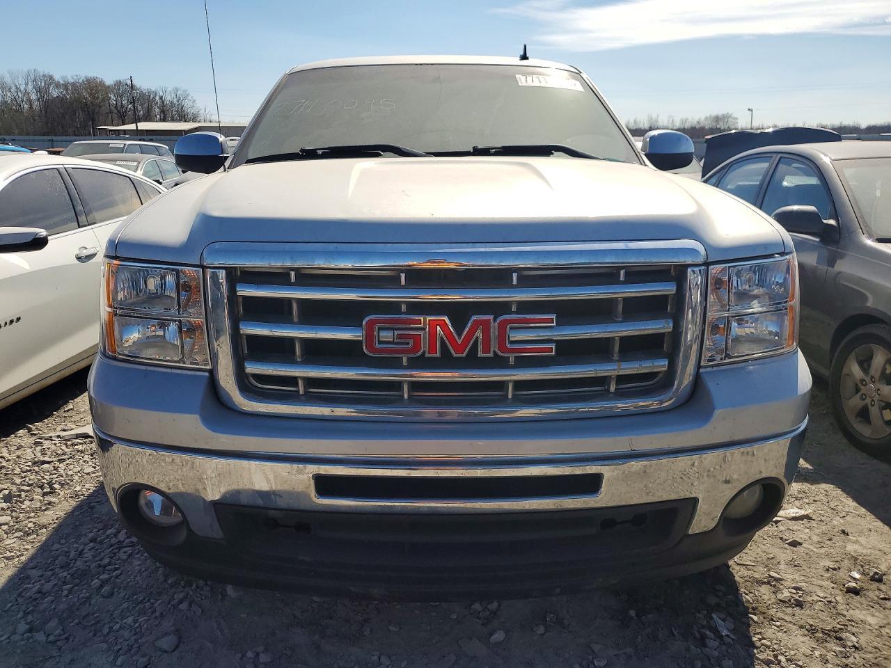 2011 GMC Sierra C1500 Sle - Image 5