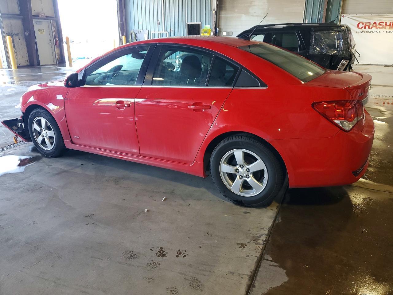 2014 Chevrolet Cruze Lt - Image 2