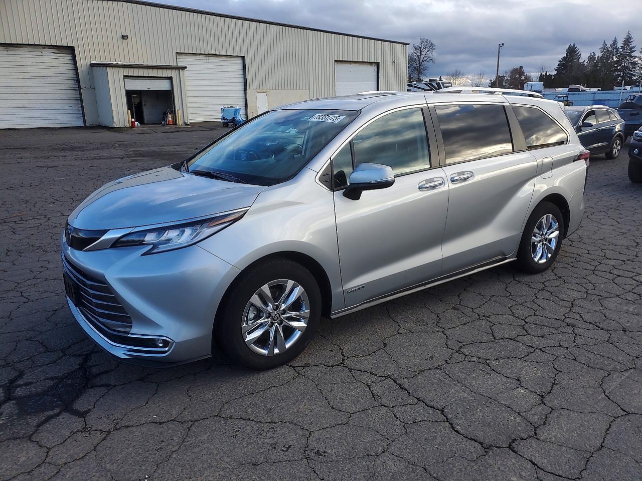 2021 Toyota Sienna Limited