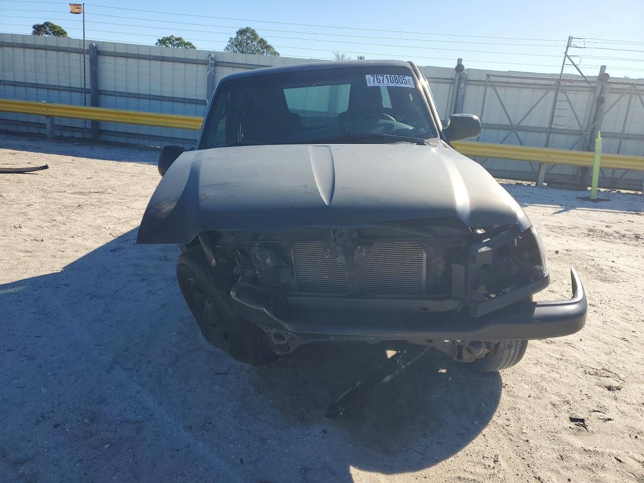 2004 Ford Ranger Super Cab - Image 5