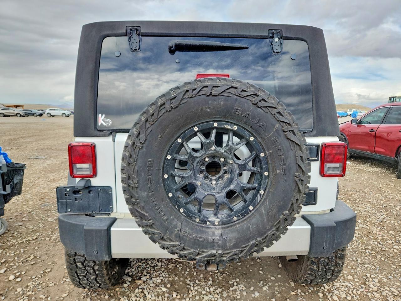 2016 Jeep Wrangler Unlimited Rubicon - Image 6