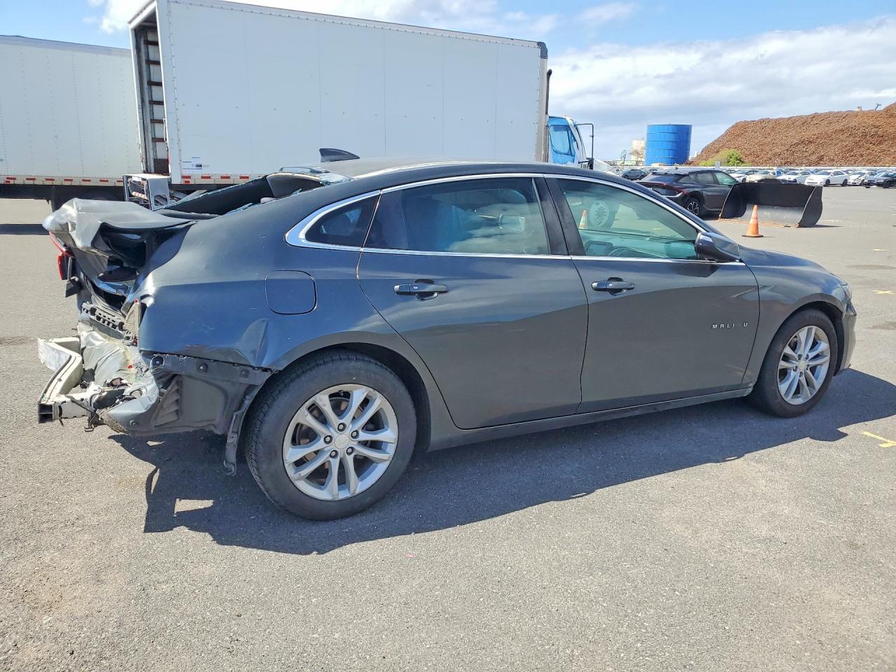2017 Chevrolet Malibu Lt - Фото 3