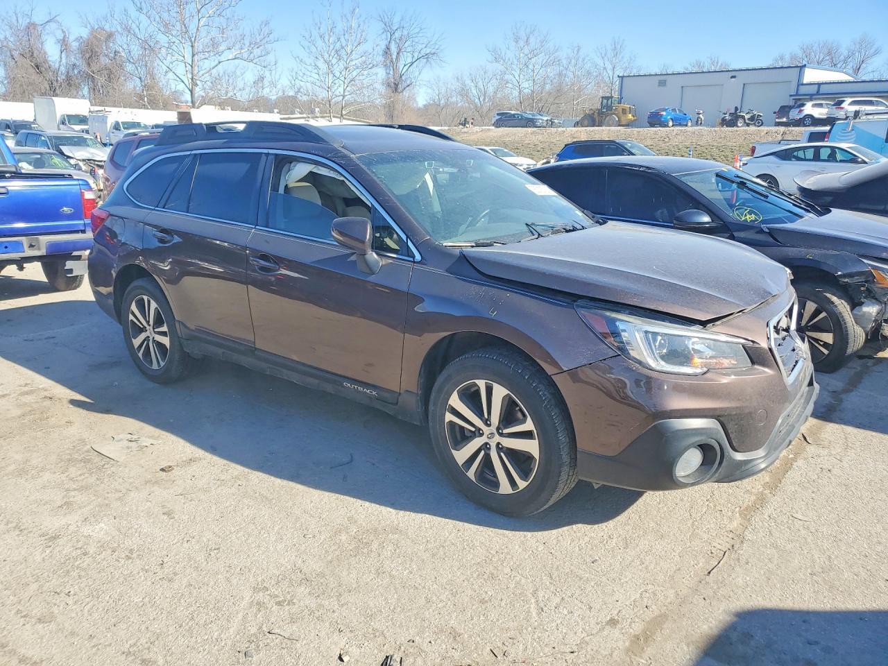 2019 Subaru Outback 2.5I Premium - Фото 4