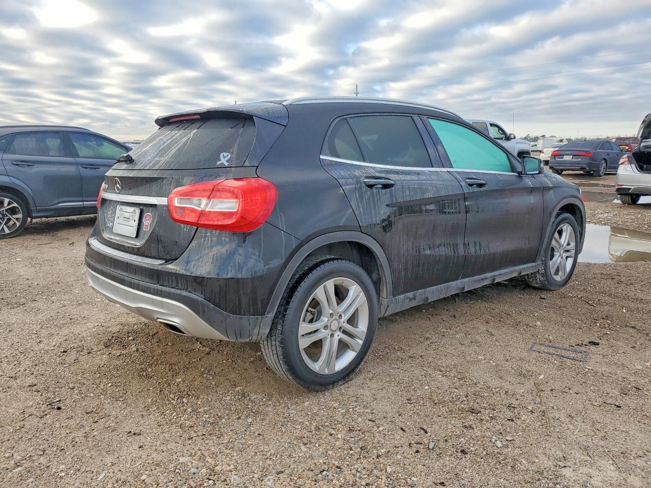 2017 Mercedes-Benz Gla 250 - Фото 3