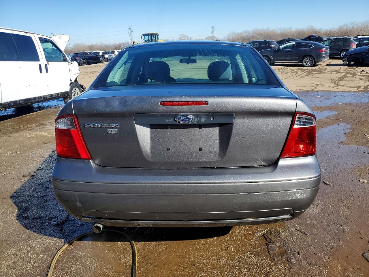 2007 Ford Focus Zx4 - Image 6