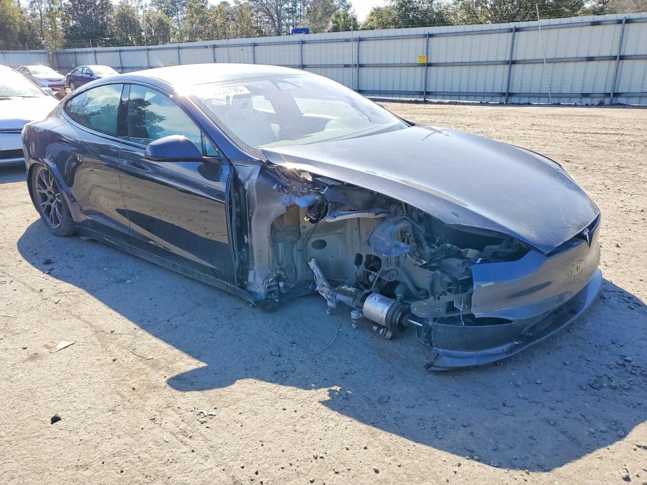 2023 Tesla Model S - Image 4