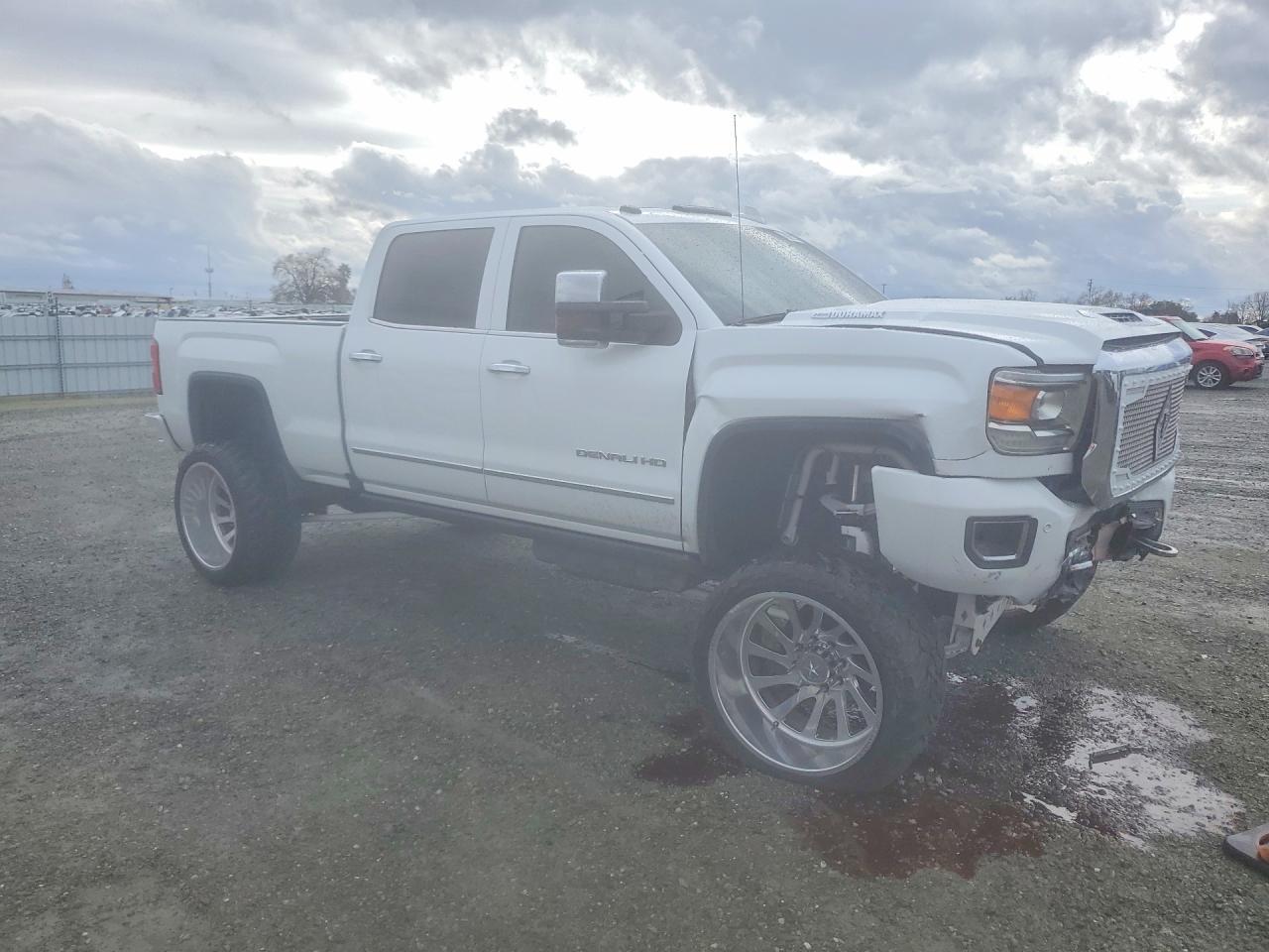 2017 GMC Sierra K2500 Denali - Фото 4