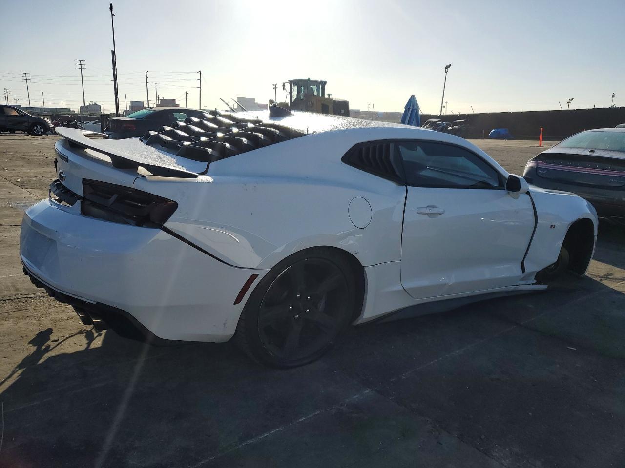 2016 Chevrolet Camaro Ss - Фото 3