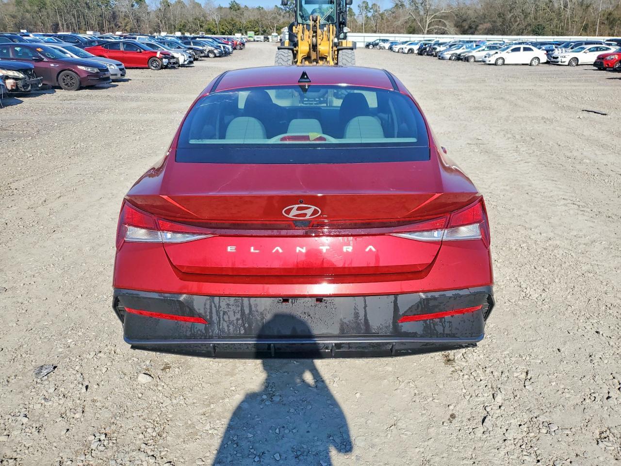 2024 Hyundai Elantra Se - Image 6