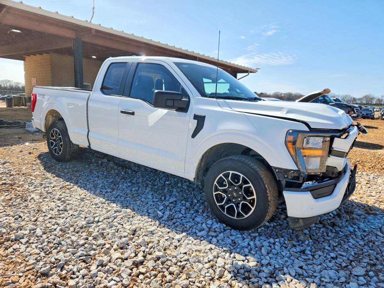 2023 Ford F150 Super Cab - Image 4