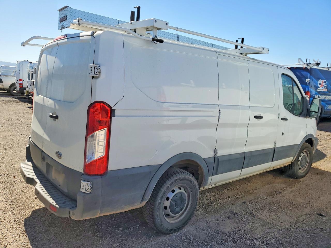 2018 Ford Transit T-250 Utility / Service Van - Фото 3
