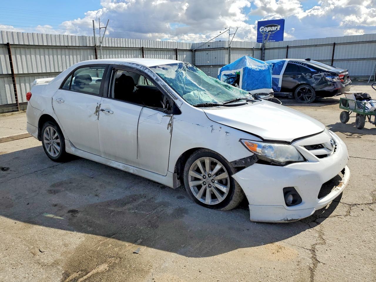 2011 Toyota Corolla Base - Фото 4