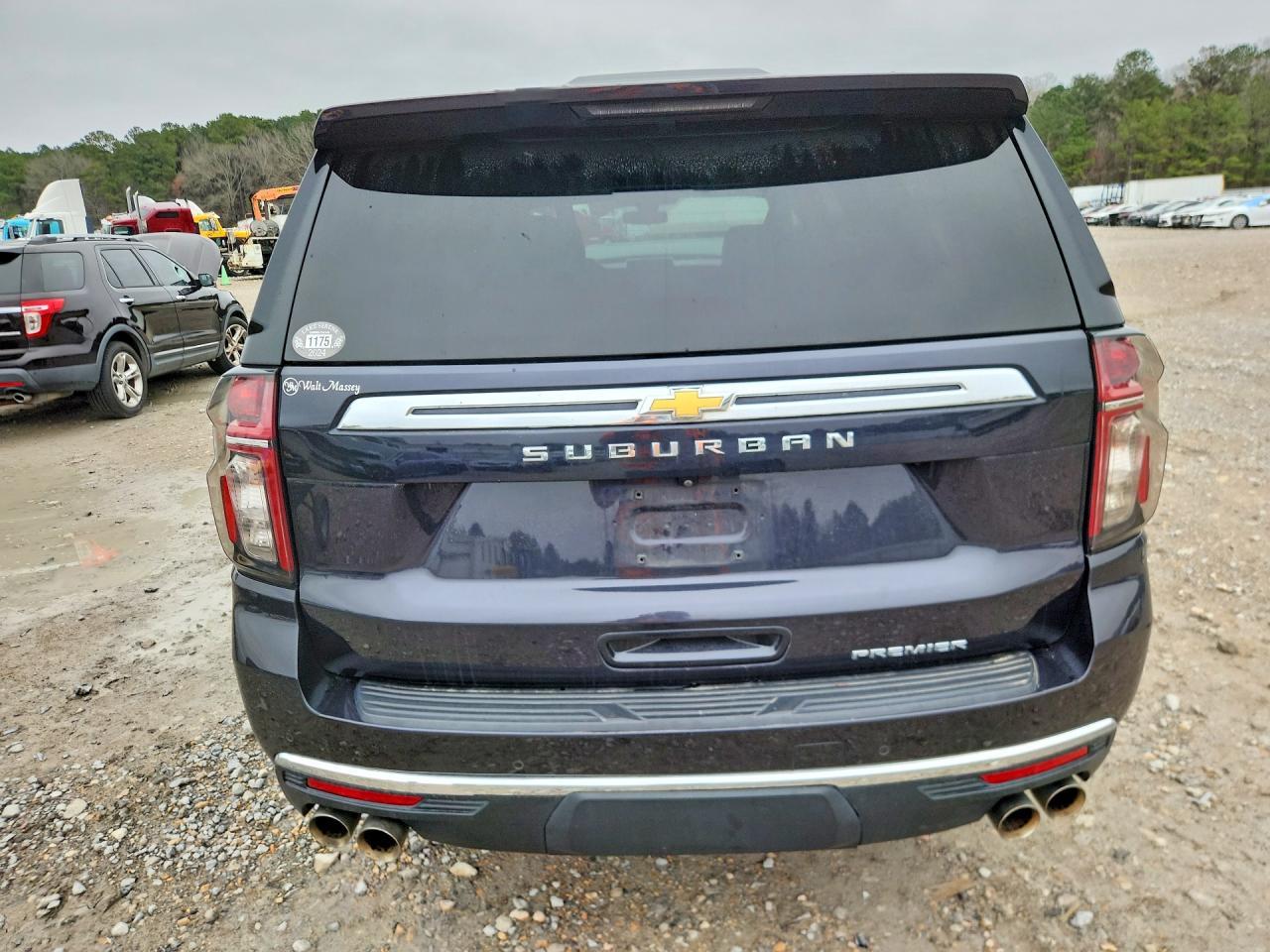 2022 Chevrolet Suburban K1500 Premier - Image 6