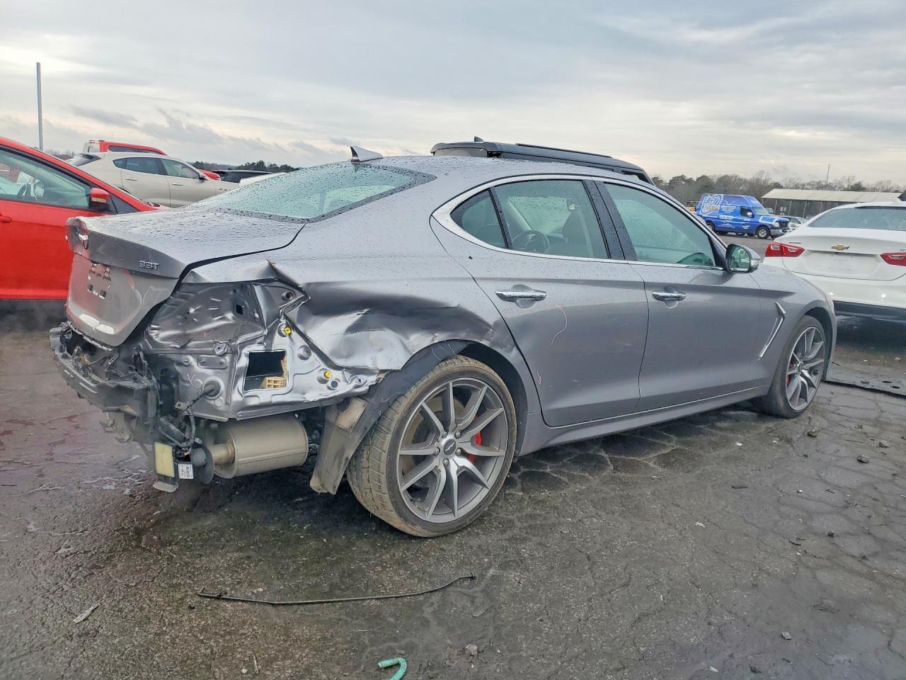 2020 Genesis G70 - Фото 3