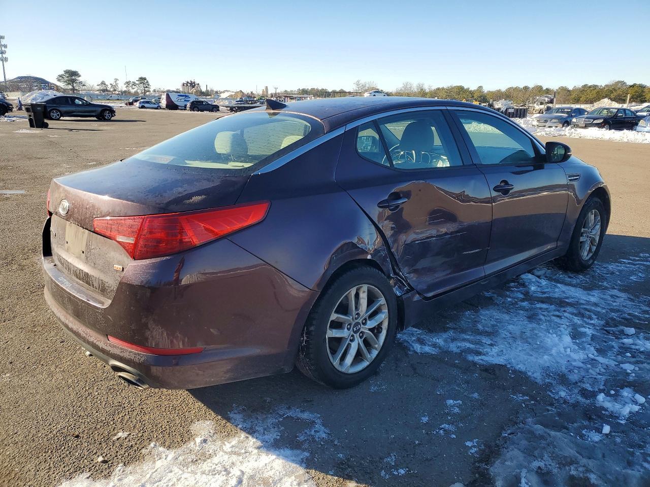 2011 Kia Optima - Фото 3