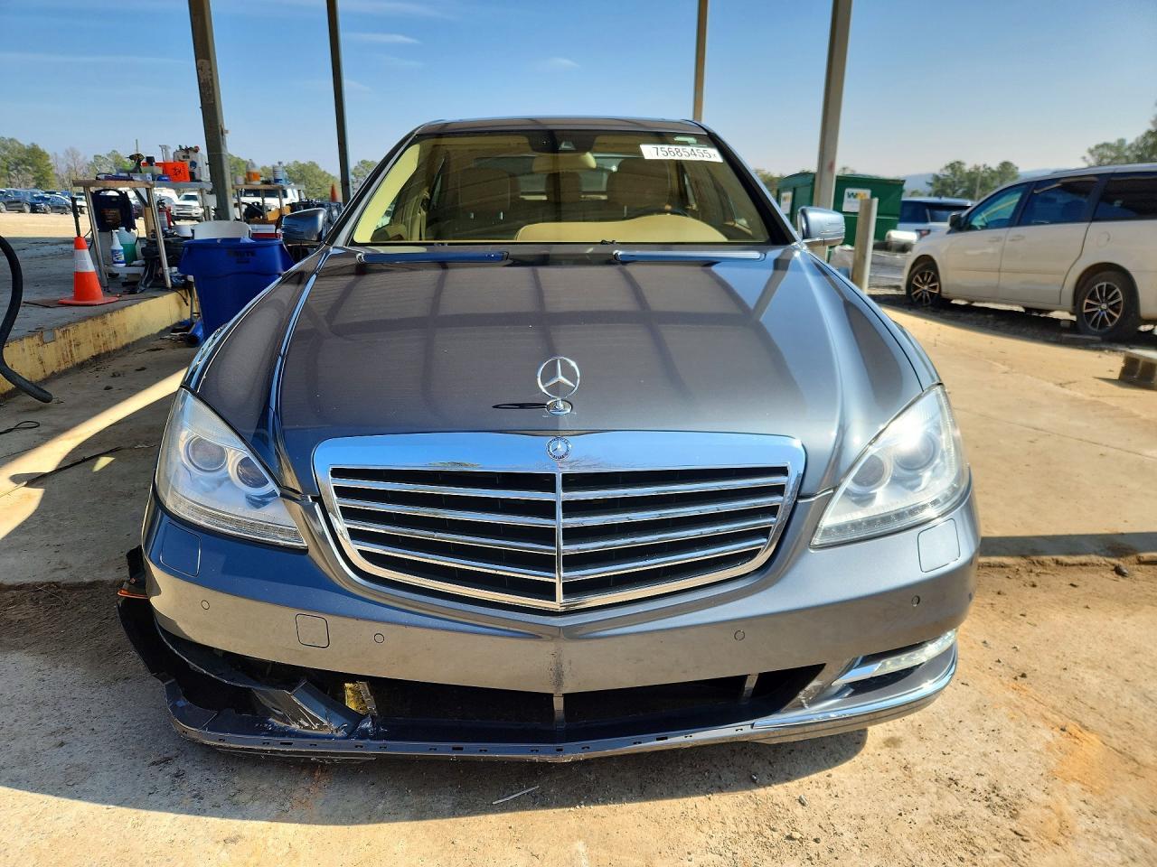 2011 Mercedes-Benz S 550 - Image 5