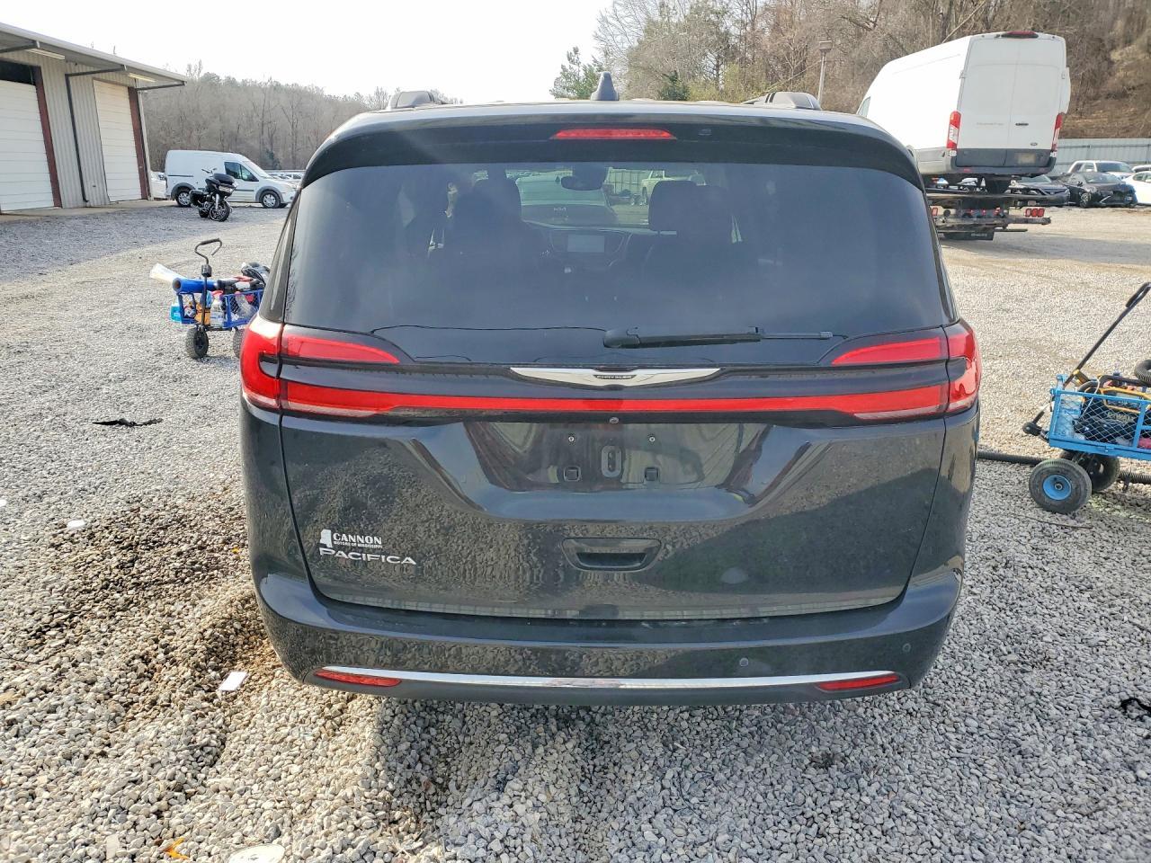 2022 Chrysler Pacifica Touring L - Фото 6
