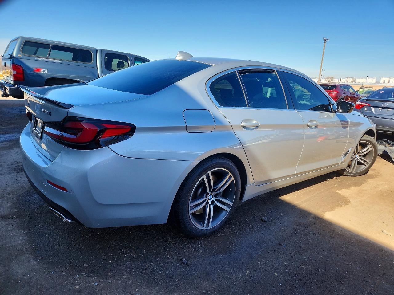 2021 BMW 540 Xi - Фото 3